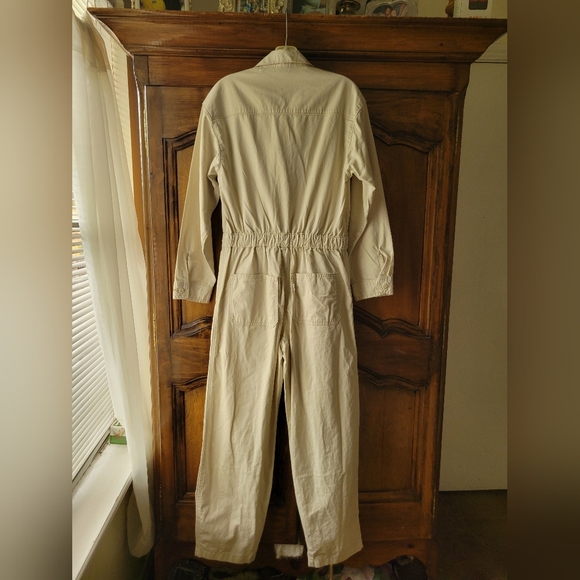 Levis Jumpsuit - Picture 2 of 6